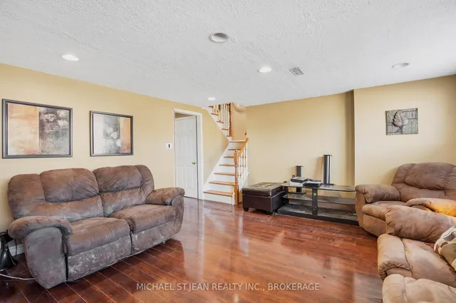 Additional image 18 of 82 Stoney Brook Dr