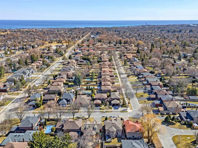 Additional image 29 of 33 Evenwood Ave