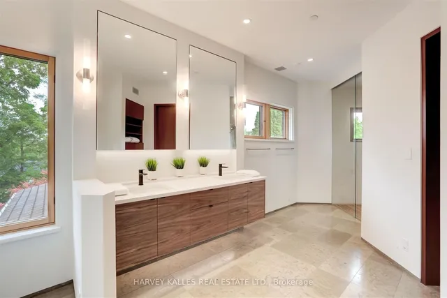 Additional image 20 of 89 Kingsway Cres