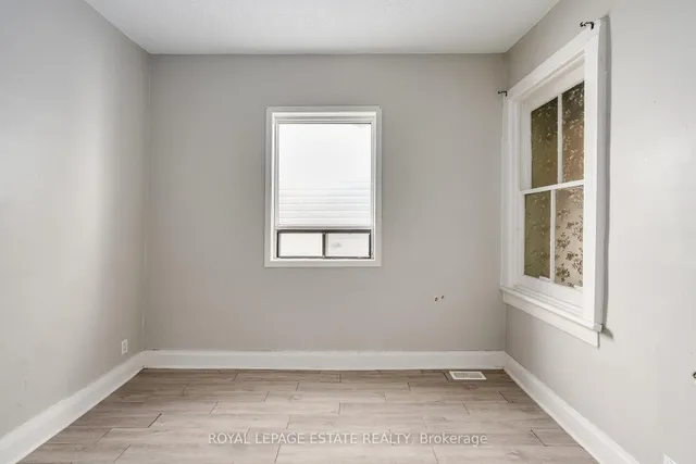 Additional image 9 of 874 Eastern Ave