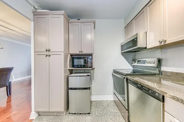 Additional image 15 of 366 The East Mall N/A Unit 103