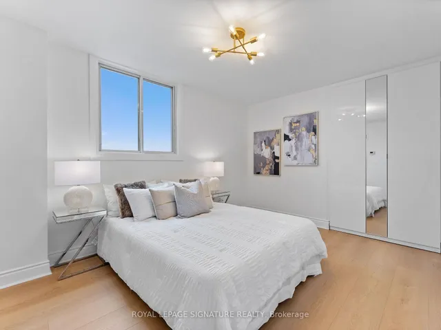 Additional image 28 of 812 Burnhamthorpe Rd Unit 607