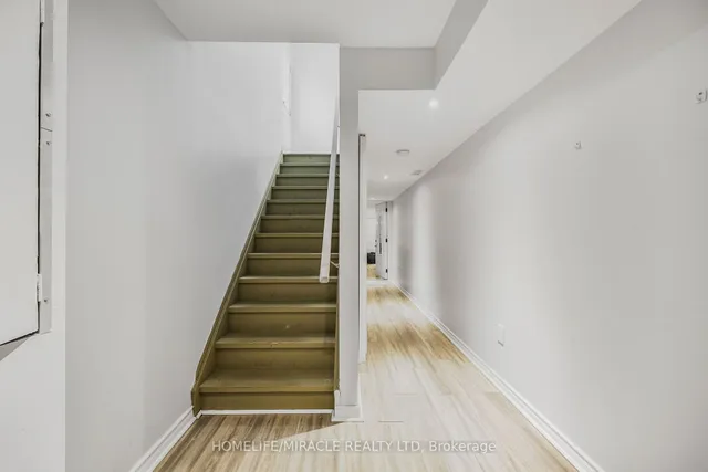 Additional image 21 of 34 Bernadino St