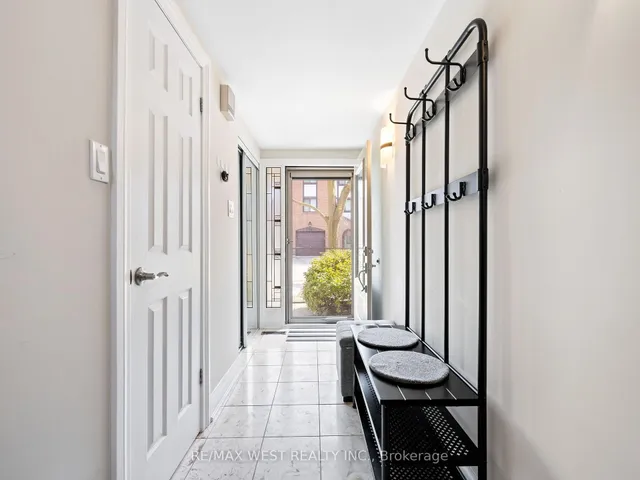 Additional image 5 of 4165 Fieldgate Dr Unit 7