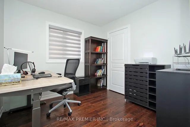 Additional image 33 of 53 Baby Pointe Tr