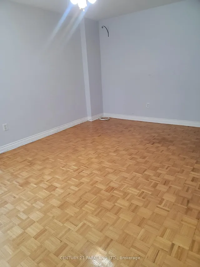 Additional image 14 of 1 Massey Sq Unit 2015