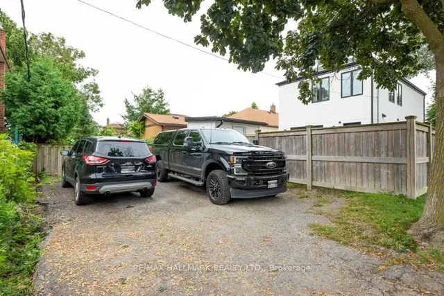 Additional image 32 of 125 Leyton Ave