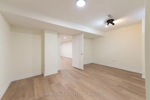 Additional image 24 of 109 Vivians Cres