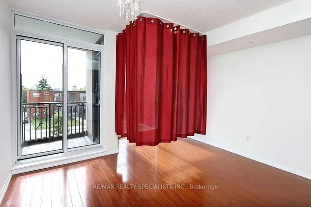 Additional image 13 of 800 Lawrence Ave Unit 216