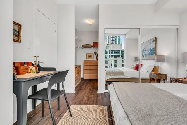 Additional image 20 of 33 Bay St Unit 2708