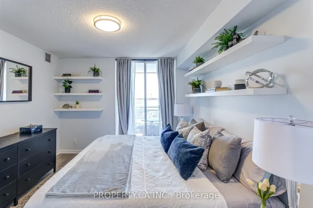 Additional image 13 of 230 Queens Quay Unit 625