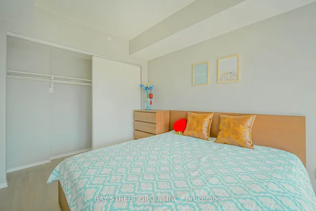 Additional image 13 of 1 Bloor St Unit 1605