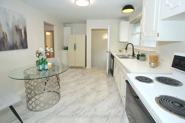 Additional image 20 of 132 Verobeach Blvd