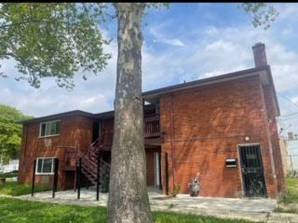 18741 Schoolcraft, Detroit, MI 48223