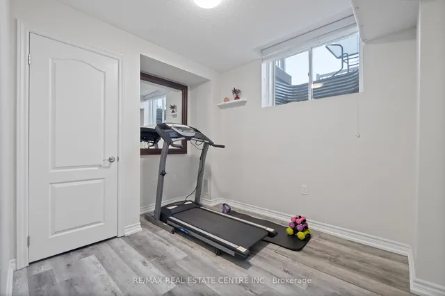 Additional image 34 of 1380 Costigan Rd Unit 126