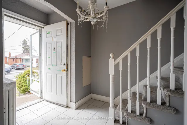 Additional image 5 of 190 CAMERON Ave