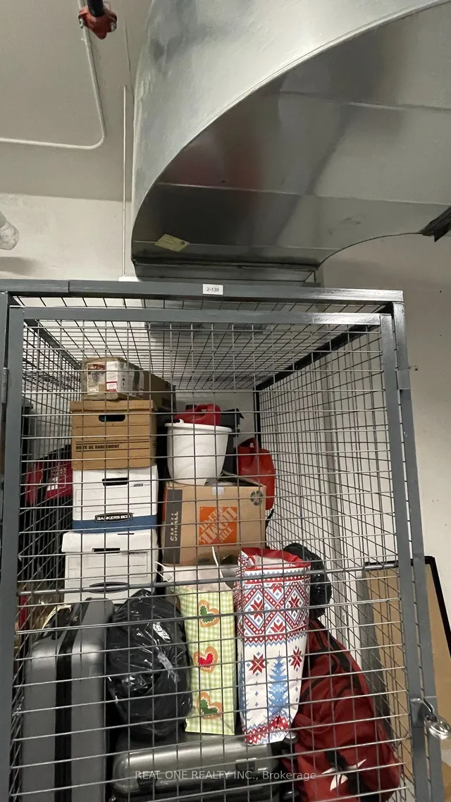 Additional image 19 of 2485 Taunton Rd Unit 351