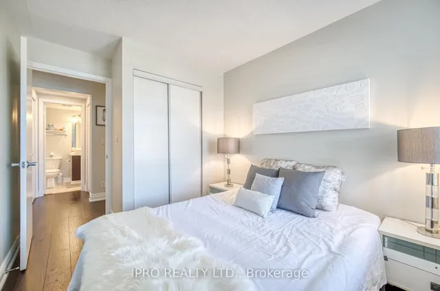 Additional image 23 of 25 Richgrove Dr Unit 103