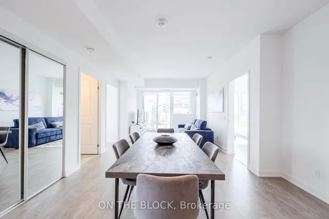 Additional image 14 of 543 Richmond St Unit 1006