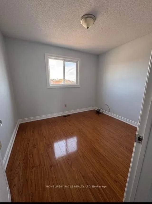 Additional image 14 of 156 Richvale Dr