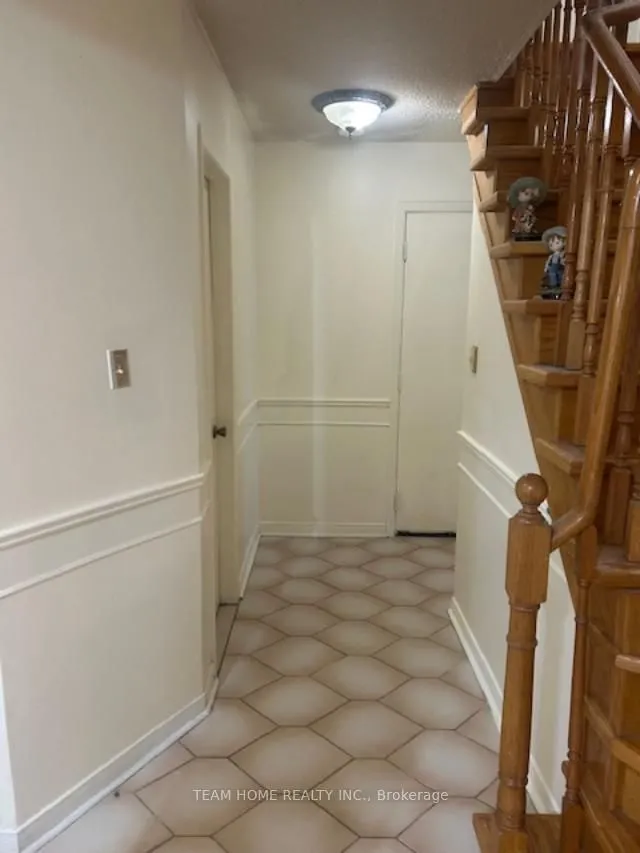 Additional image 6 of 72 SWENNEN Dr