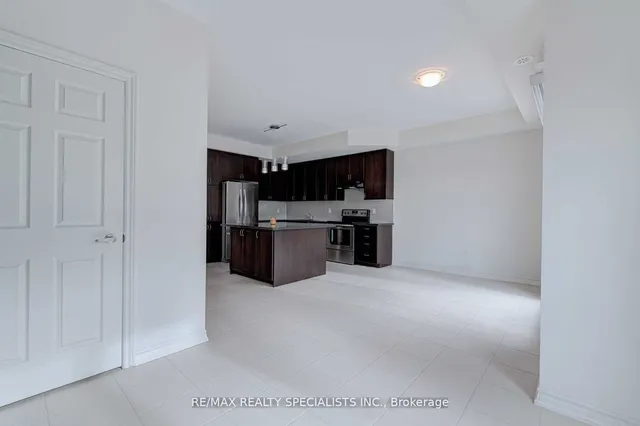 Additional image 7 of 44 Sky Harbour Dr