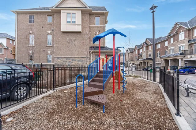 Additional image 45 of 4 Osgoode Dr