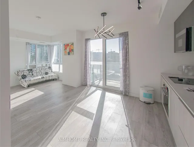 Additional image 13 of 108 Peter St Unit 817