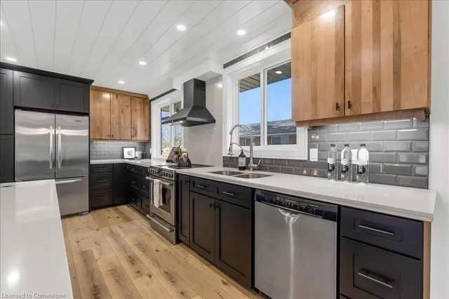 Additional image 10 of 211 Country Club Dr