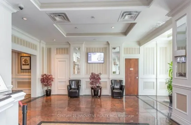 Additional image 3 of 8 Rosebank Dr Unit 1B