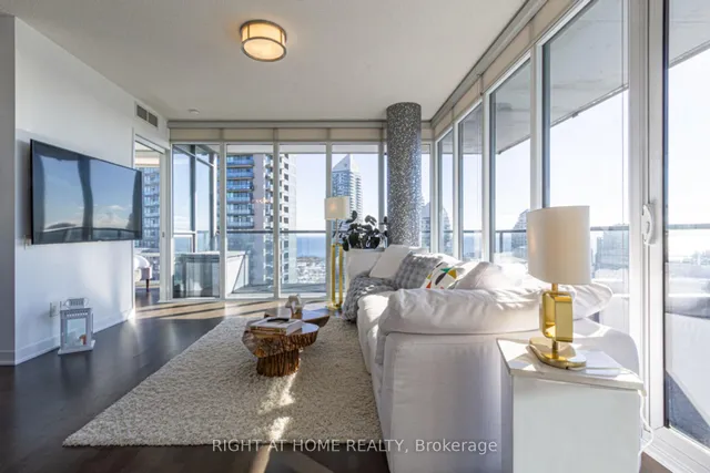 Additional image 9 of 88 Park Lawn Rd Unit 2605