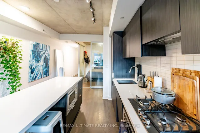 Additional image 8 of 109 Ossington Ave Unit 204