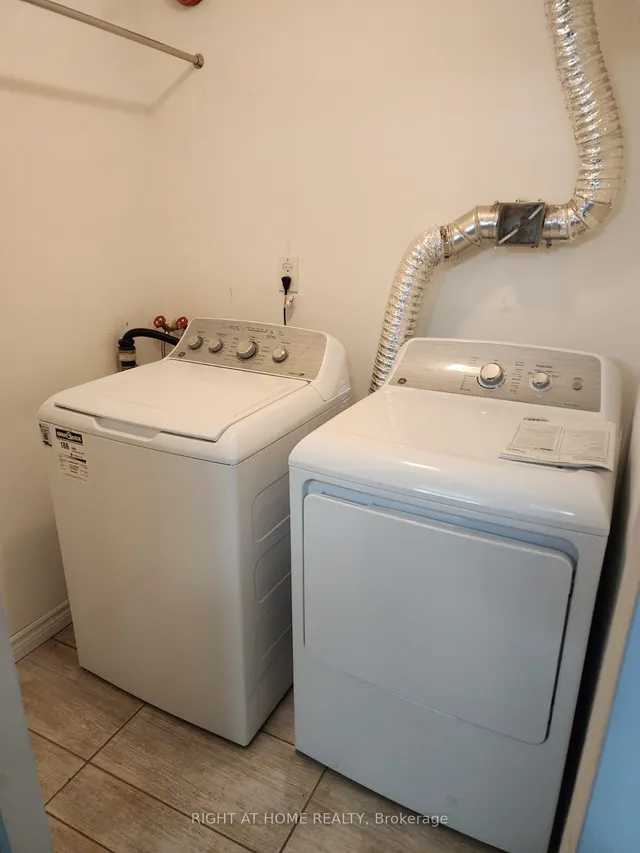 Additional image 14 of 4001 Don mills Rd Unit 108