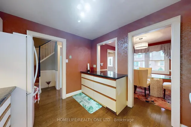 Additional image 8 of 91 L'amoreaux Dr Unit 76