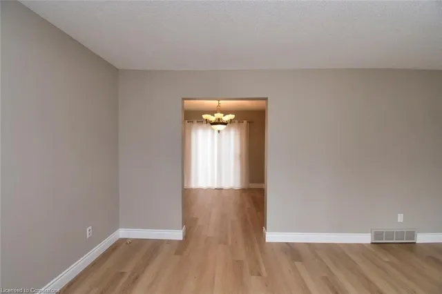 Additional image 7 of 127 Britten Close