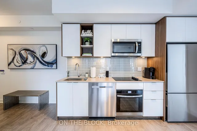 Additional image 10 of 543 Richmond St Unit 1006