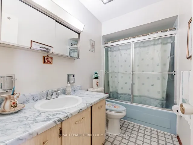 Additional image 30 of 141 Shawnee Circ