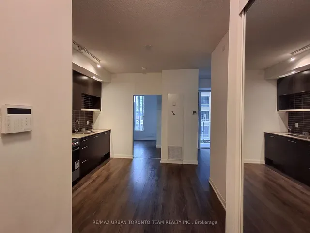 Additional image 6 of 435 Richmond St Unit 514