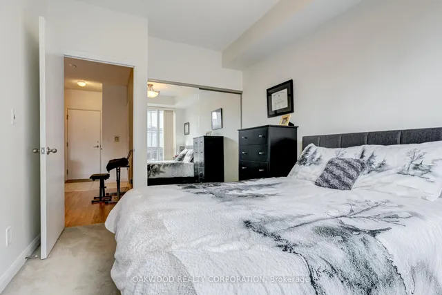 Additional image 25 of 18 Beverley St Unit 710