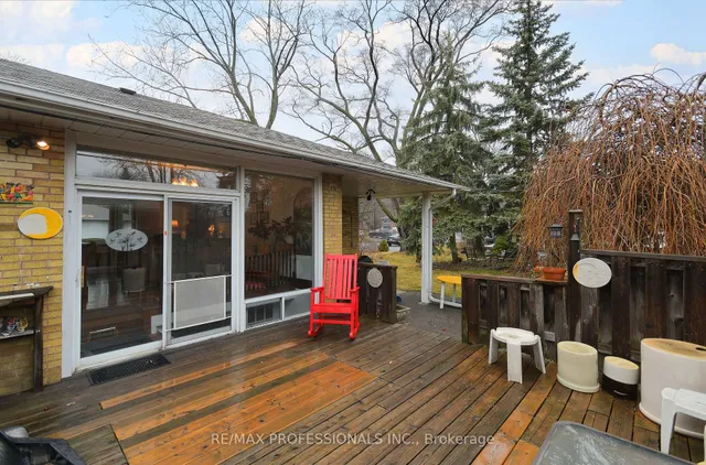 Additional image 27 of 1 Mossford Crt