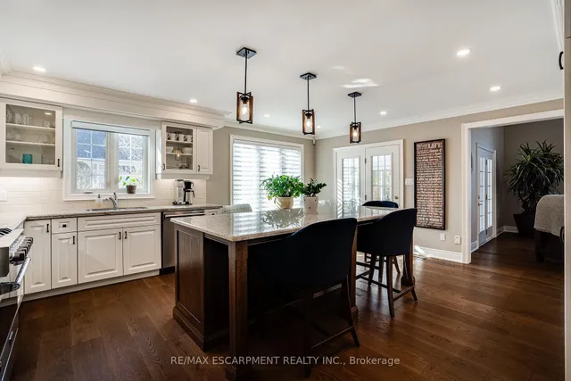 Additional image 16 of 148 Foxridge Dr