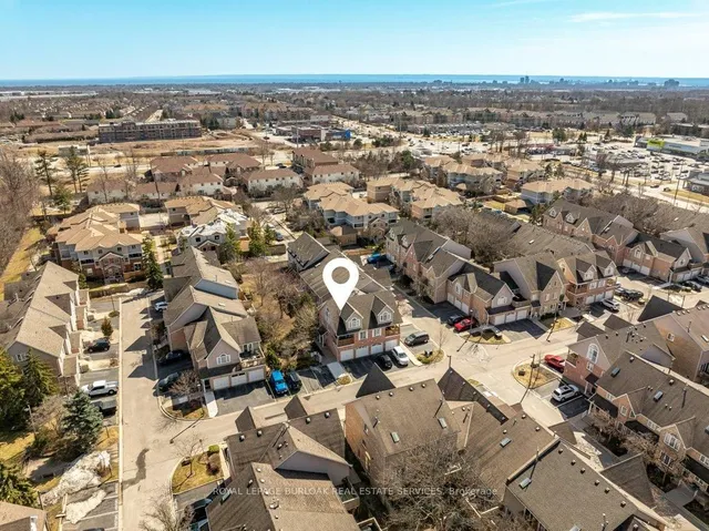 Additional image 43 of 2055 Walkers Line Unit 237