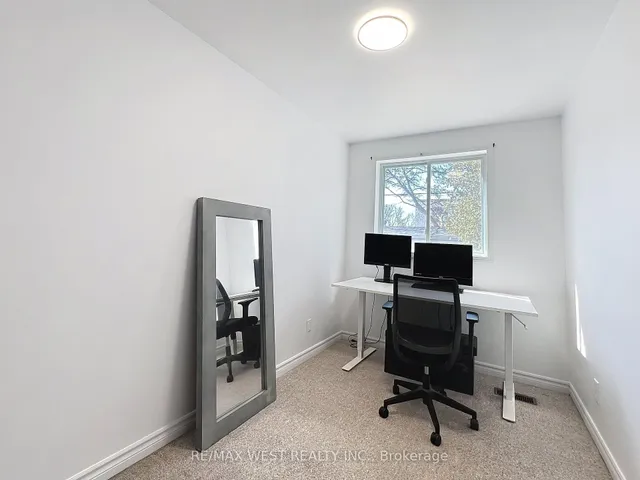 Additional image 16 of 56 Forty First St