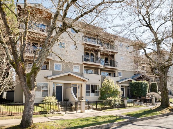 3129 N Willamette Blvd APT 207, Portland, OR 97217
