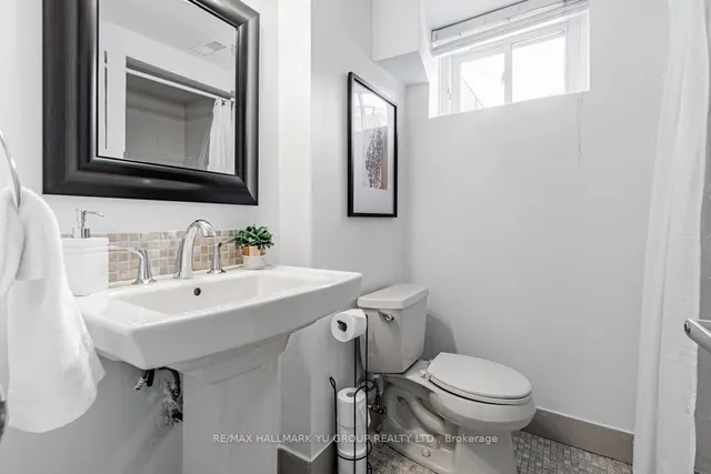 Additional image 19 of 44 Edmonton Rd