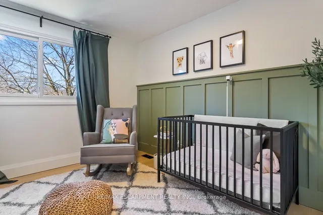 Additional image 20 of 694 Holt Dr