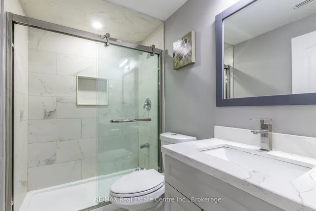 Additional image 38 of 616 Florencedale Cres