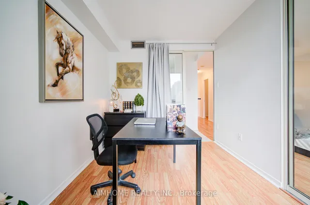 Additional image 19 of 1055 Bay St Unit 603