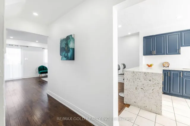 Additional image 18 of 7560 Goreway Dr Unit 18