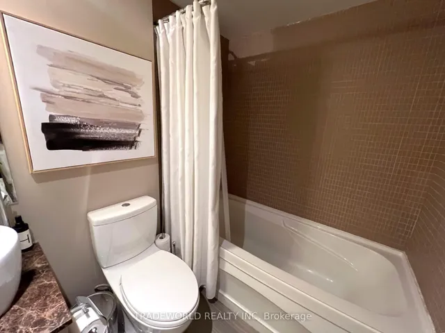 Additional image 10 of 1048 Broadview Ave Unit 804